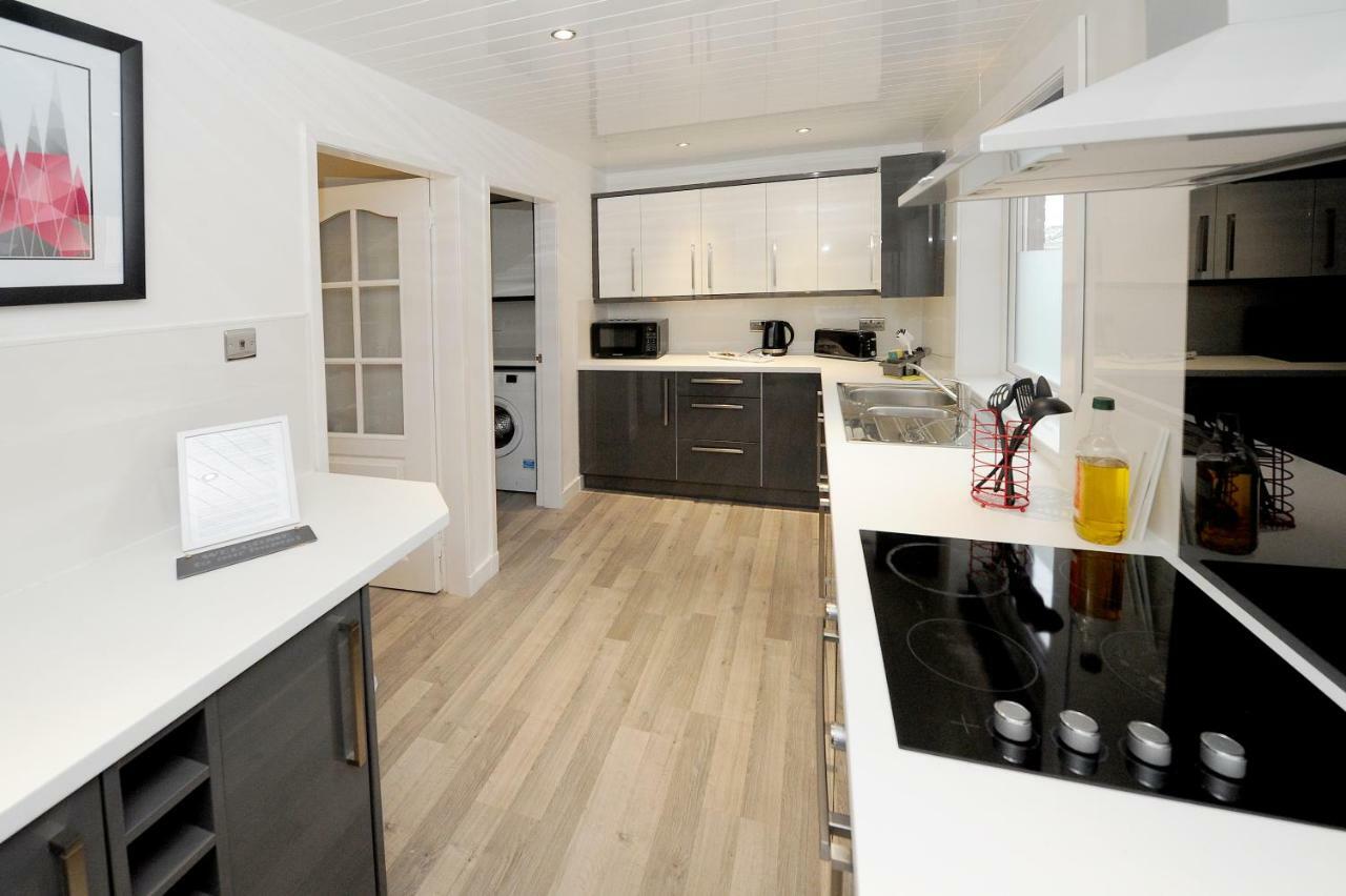 Three Bedroom Spacious House Стерлінг Екстер'єр фото